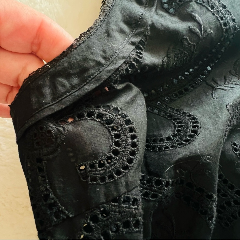 Lauren Ralph Lauren Black Cotton Eyelet Embroidered Sleeveless Top - Picture 4 of 6